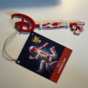 Disney Toy Story 4 Duke Caboom Canada Day Release 2020